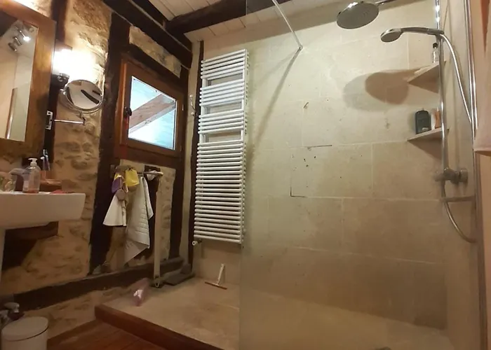 Kiko - Vue Sur Jardin Et Montagne Aurignac (Haute-Garonne)